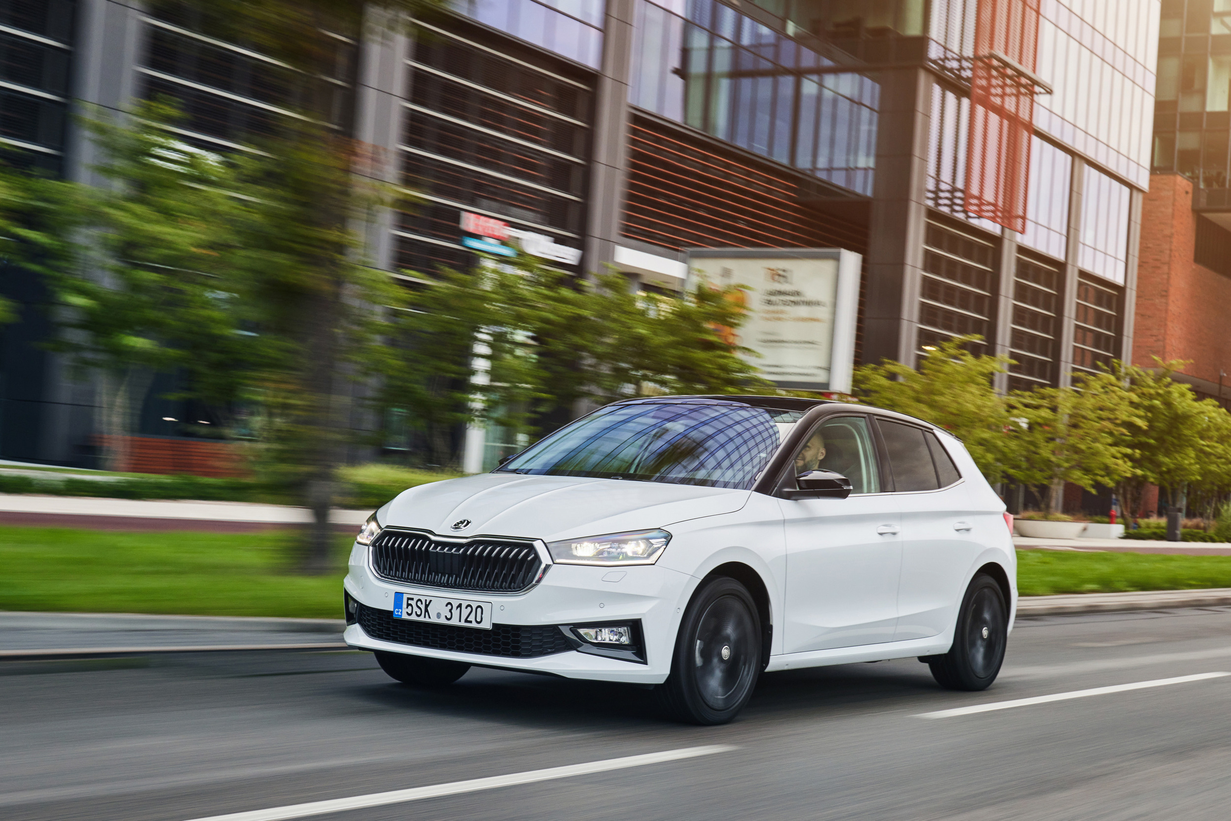 SKODA FABIA 907 107