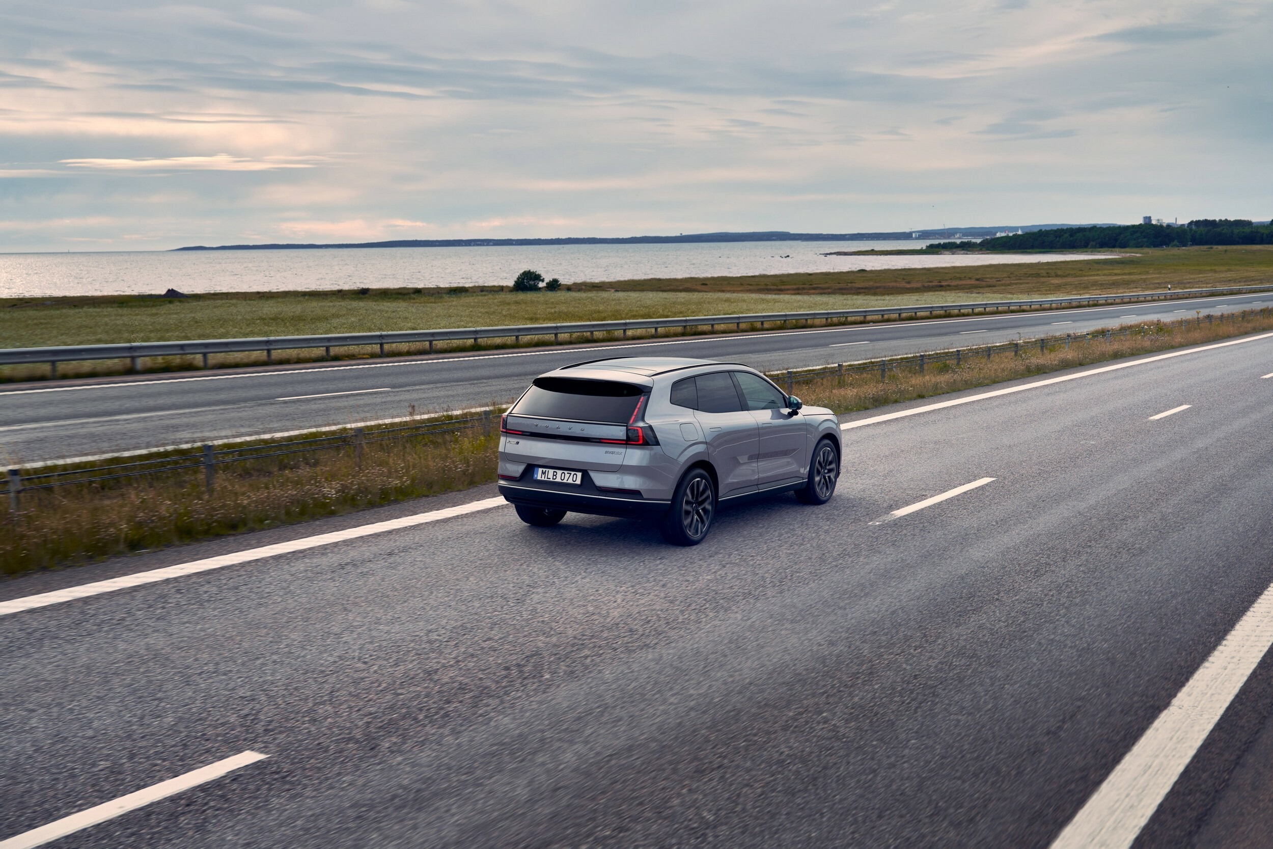 2026 Volvo XC70 827 36
