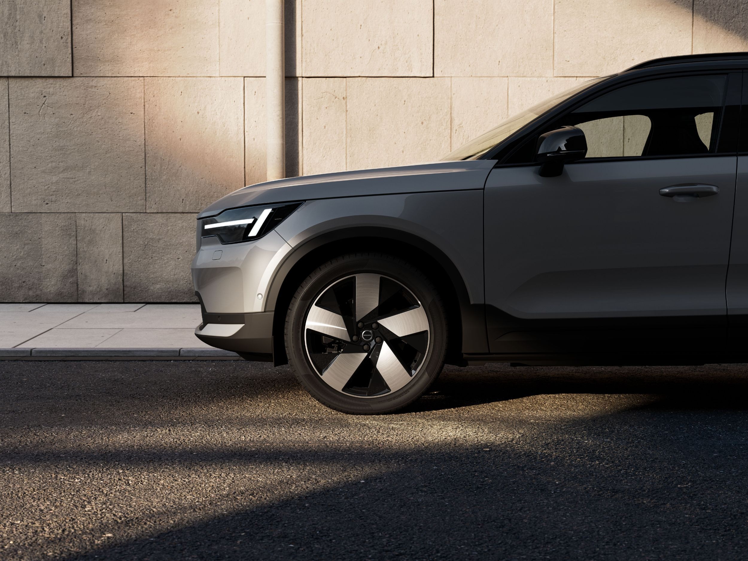 2027 Volvo EX40 Facelift (18)