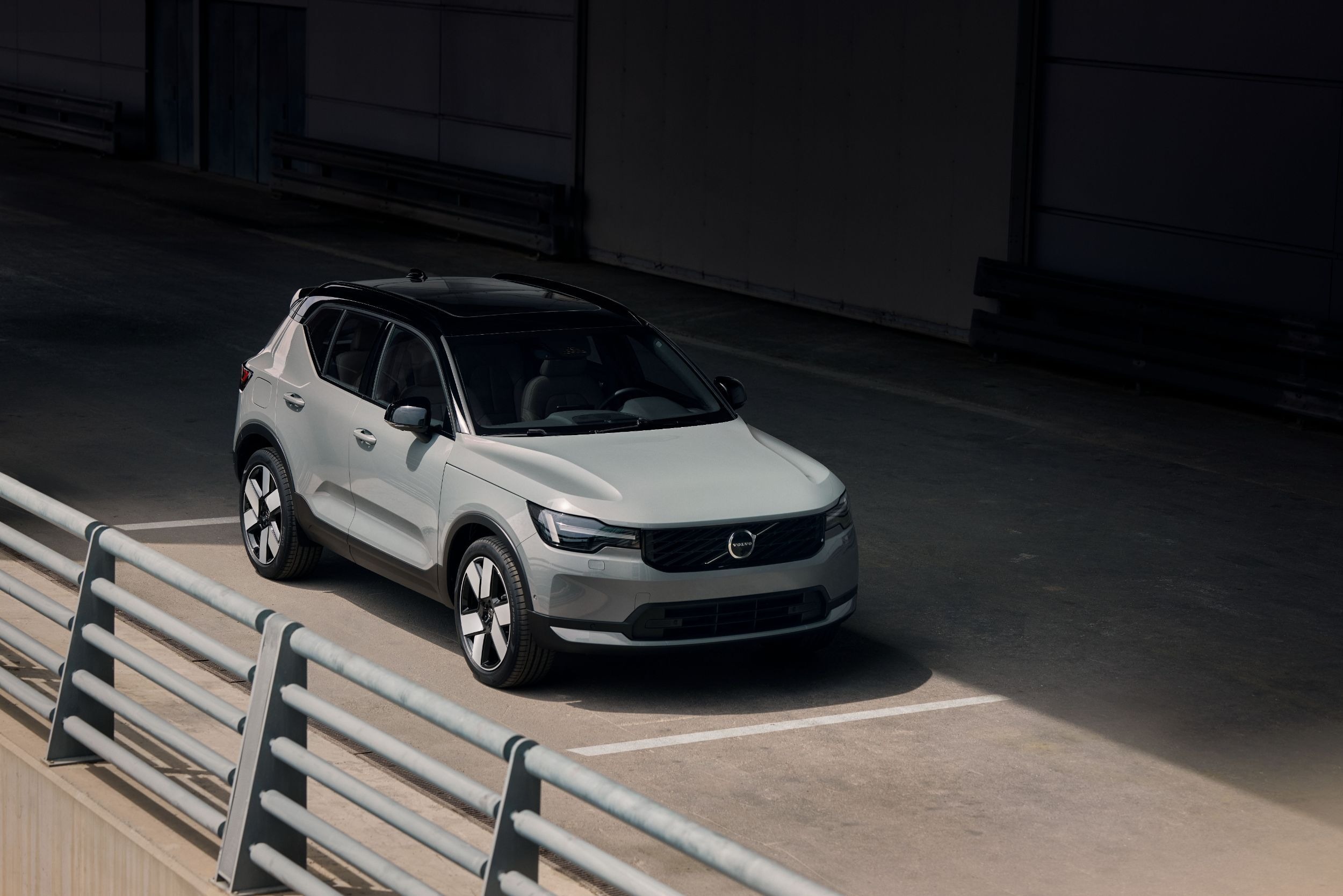 2027 Volvo XC40 Facelift (16)