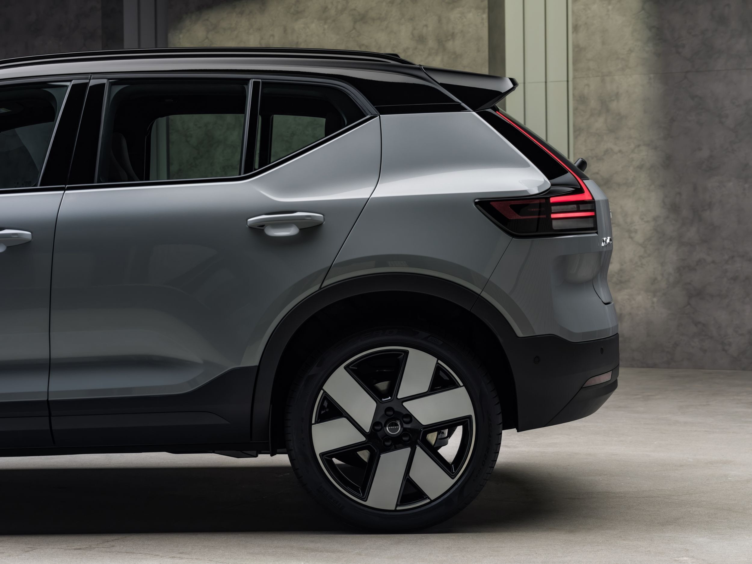 2027 Volvo XC40 Facelift (6)
