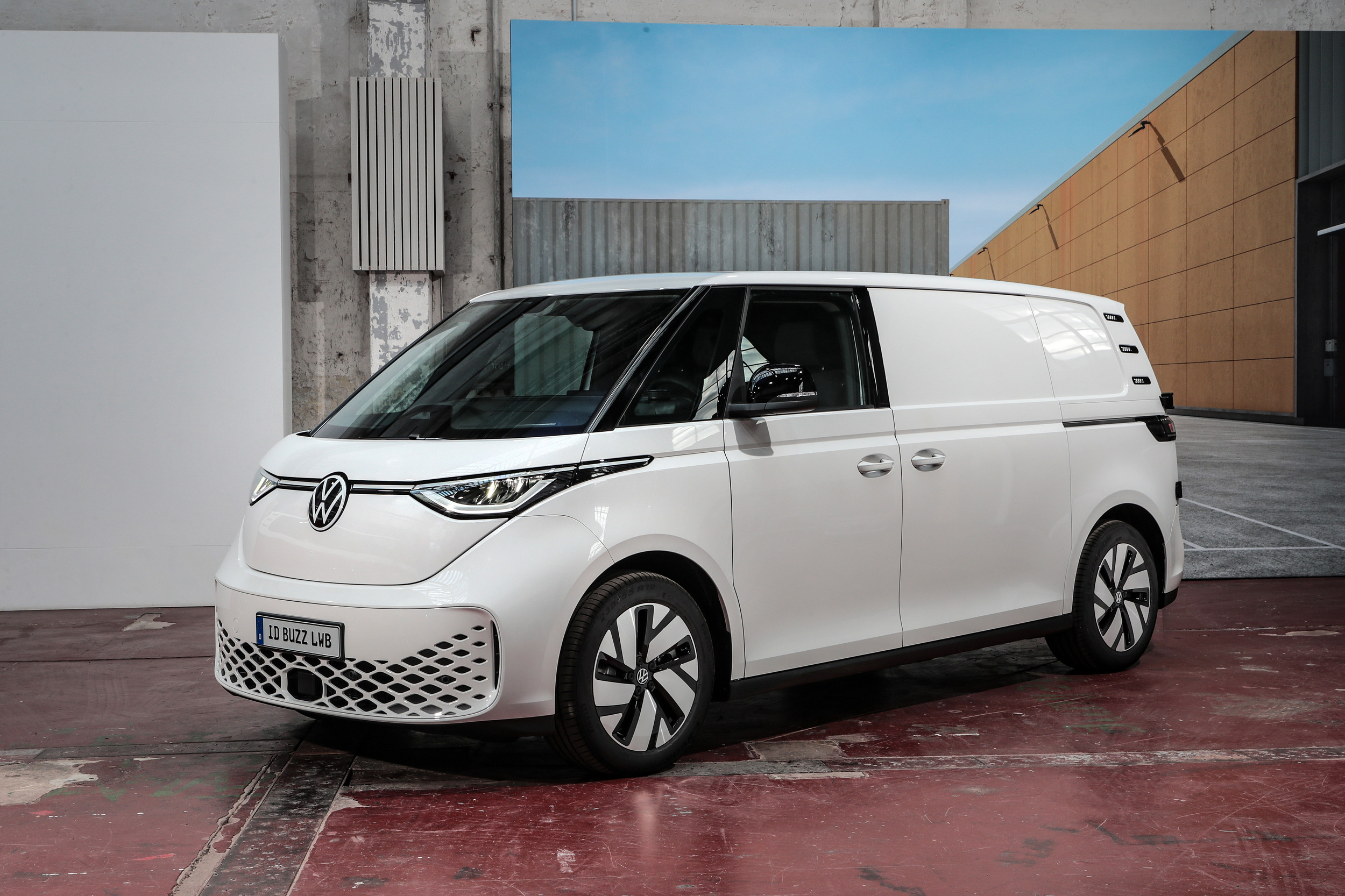 VW ID. Buzz Cargo LWB 923 1
