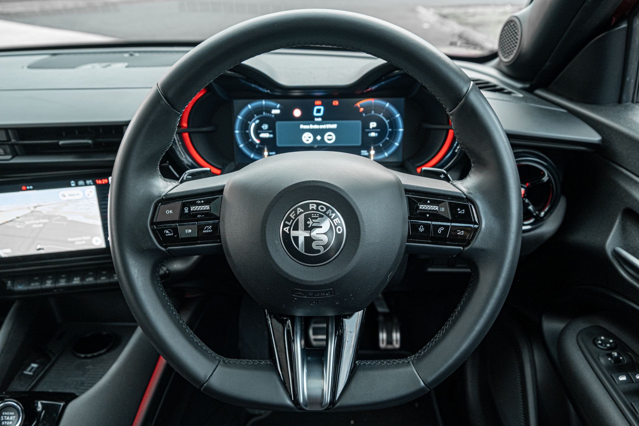Alfa Romeo Junior Ibrida Review - 46