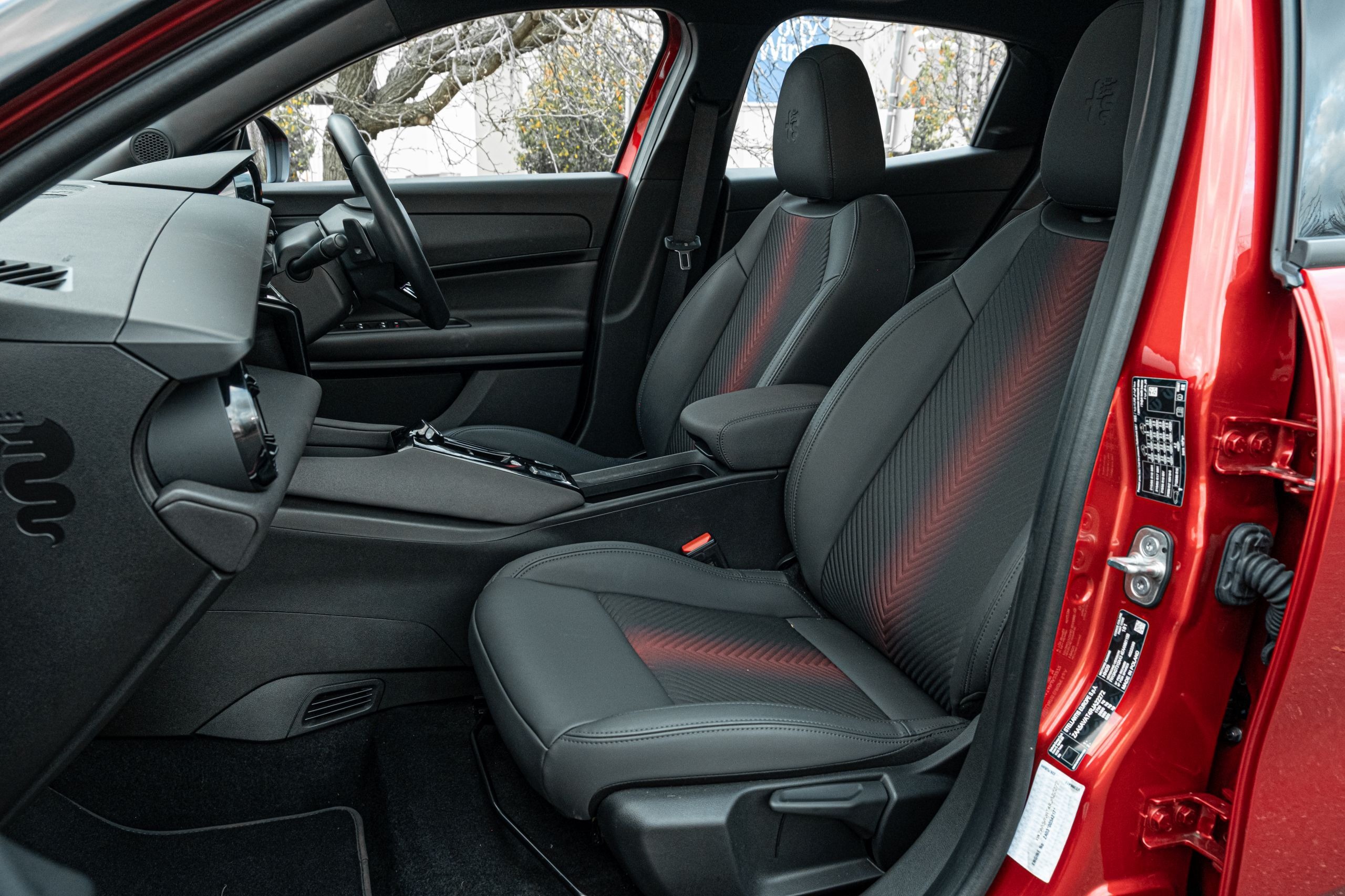 Alfa Romeo Junior Ibrida Review - 53