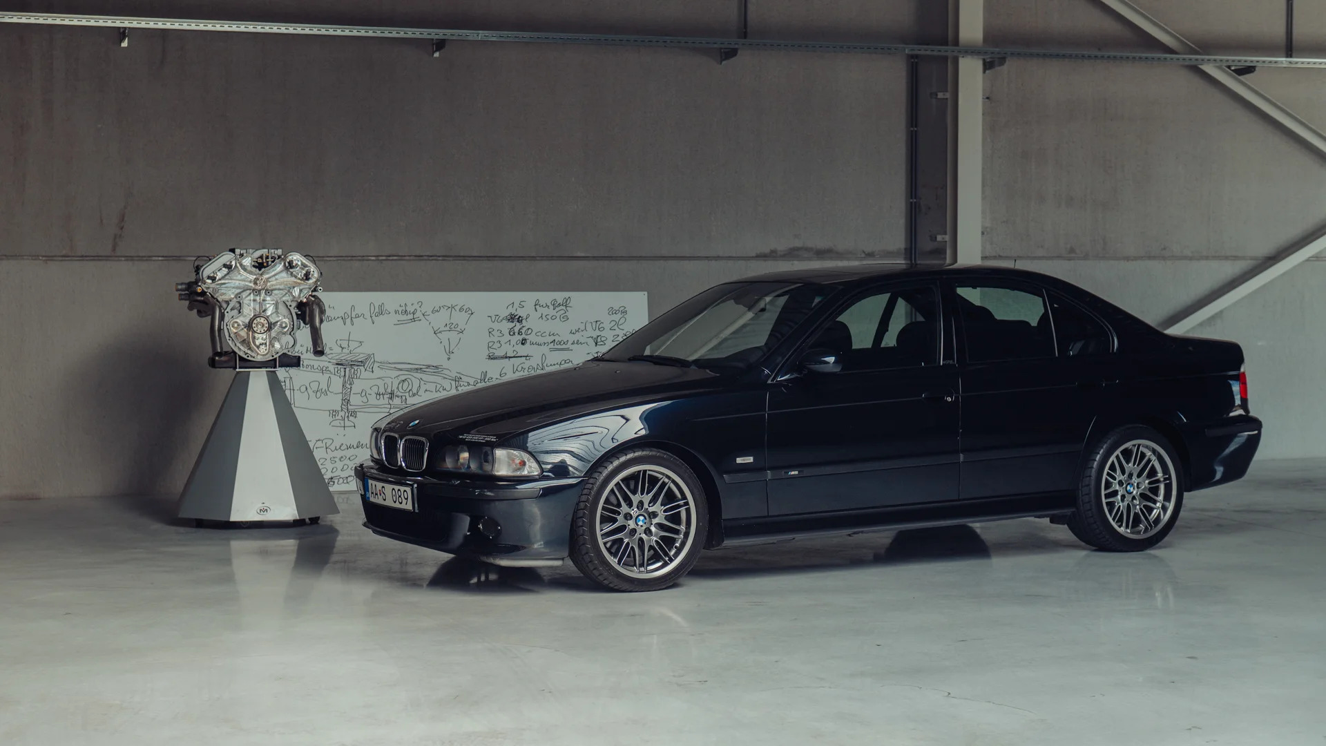 BMW M5 W10 VW Prototype - 3