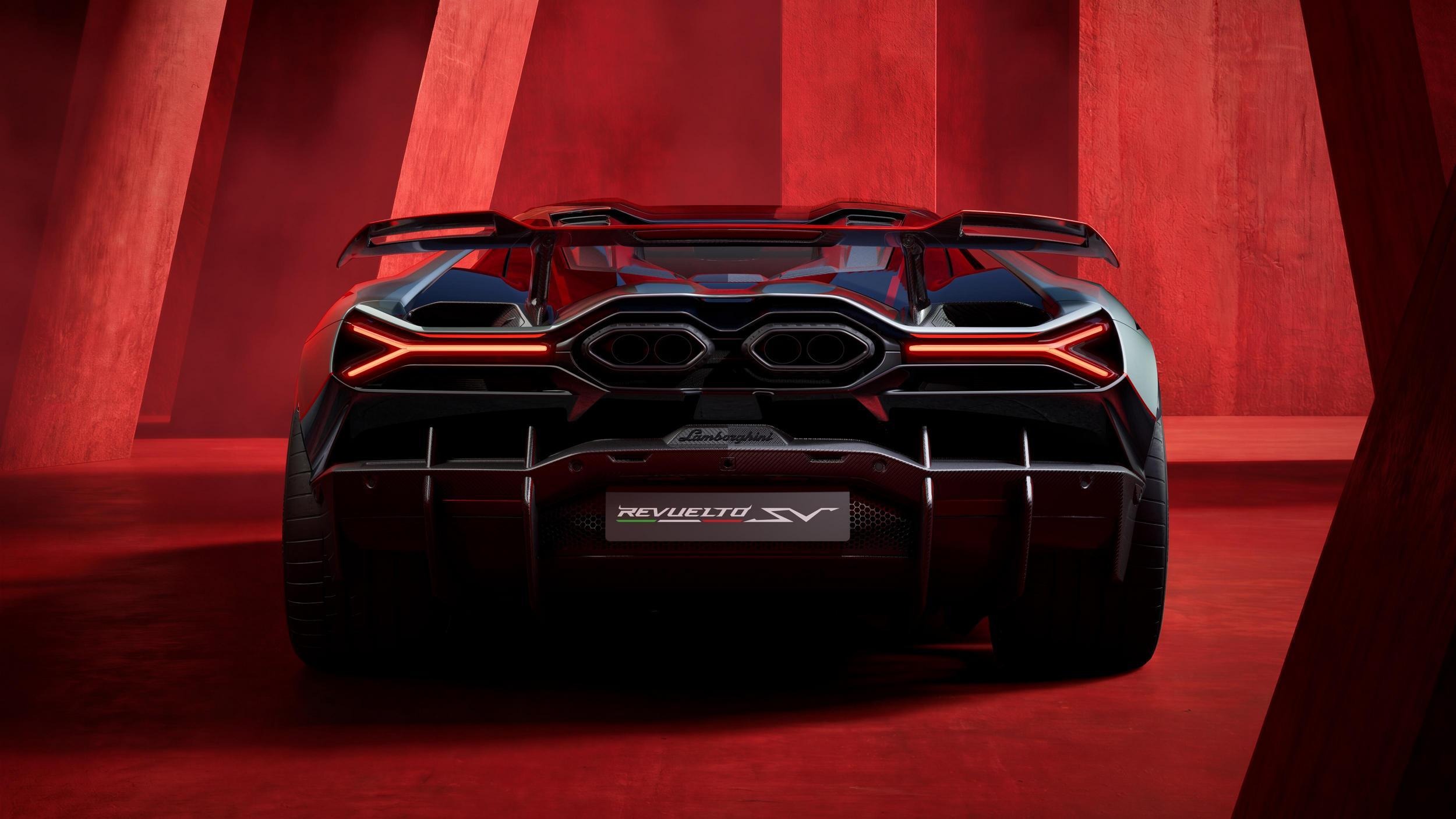Lamborghini Revuelto SV 814 24
