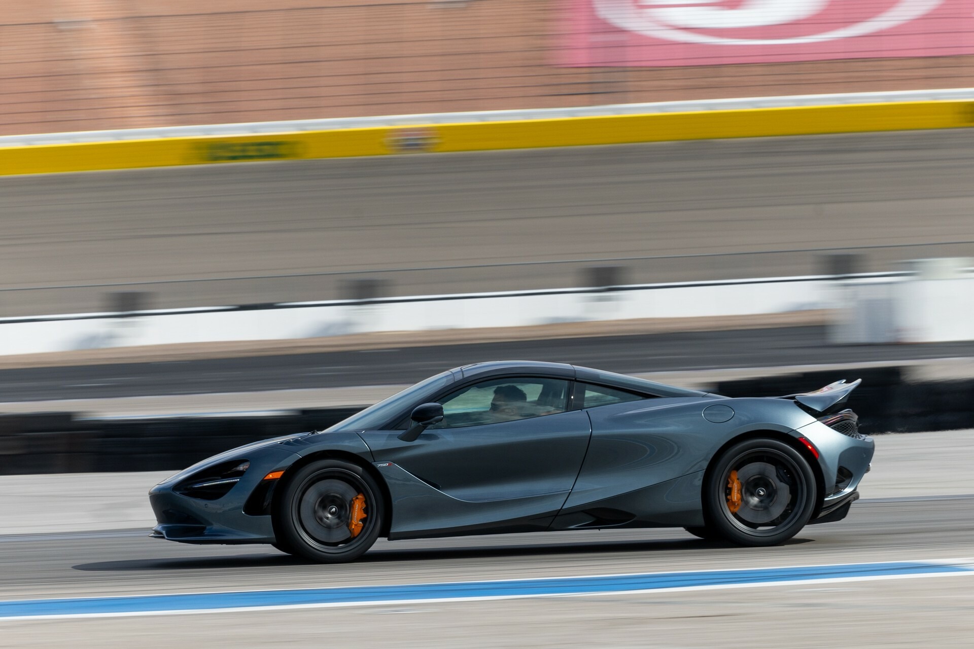 2024 McLaren 750S First Drive 0226 527