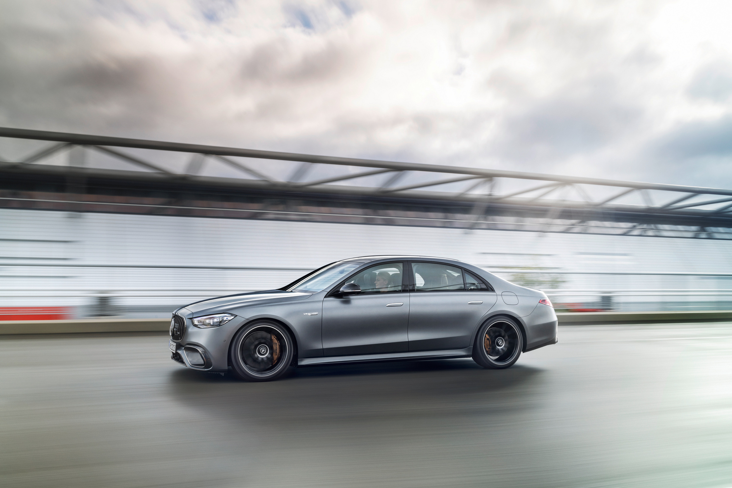 Mercedes-AMG S63 E Performance 101 11