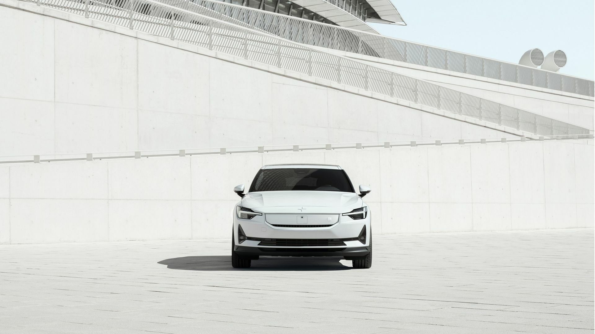 Polestar 2 - 1