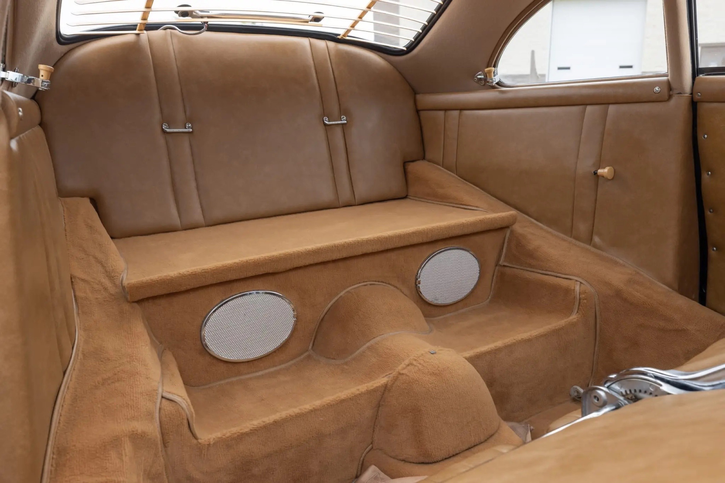 Porsche 356 limousine BaT Oct 26 00022