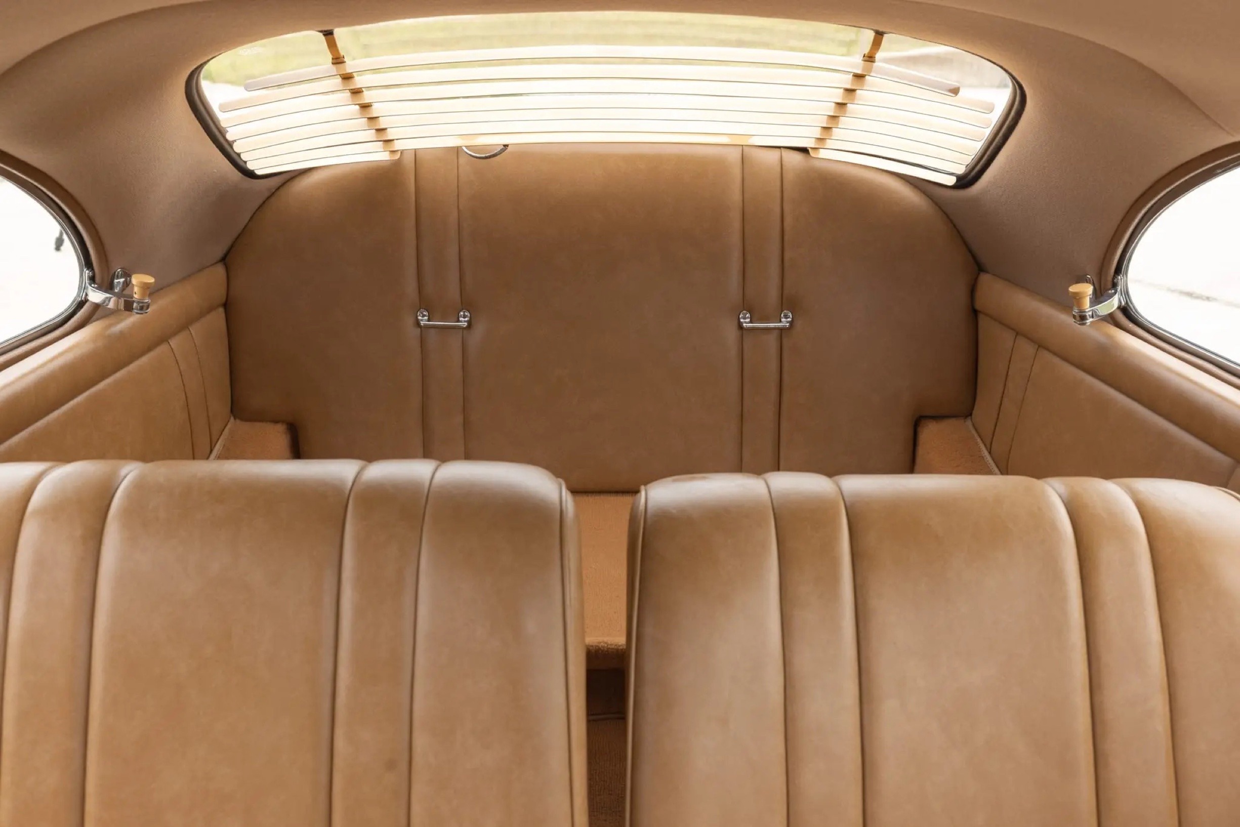 Porsche 356 limousine BaT Oct 26 00023