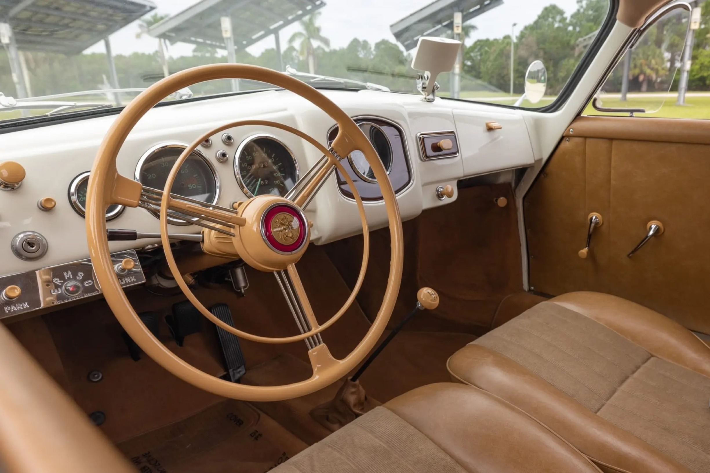 Porsche 356 limousine BaT Oct 26 00024
