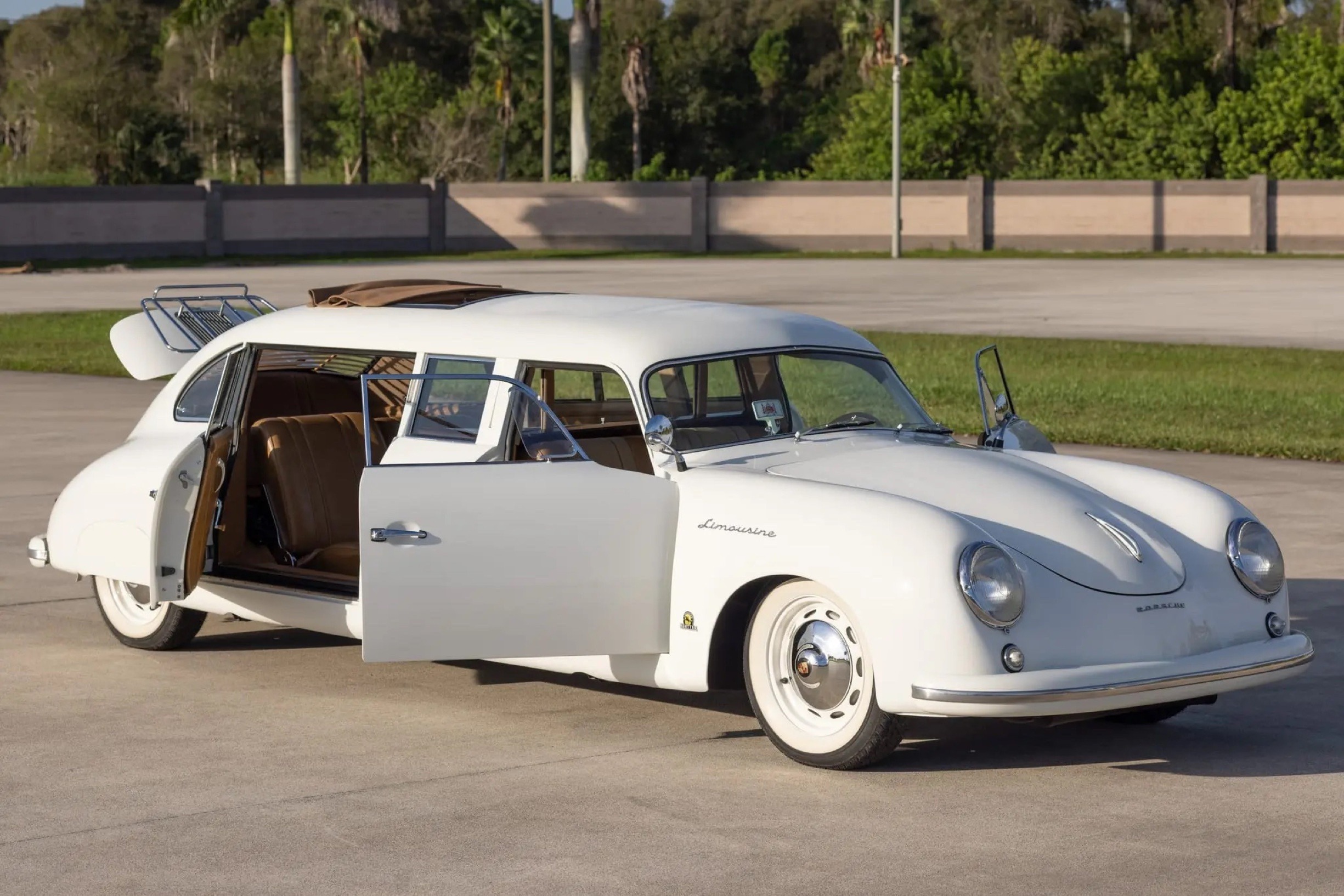 Porsche 356 limousine BaT Oct 26 00033