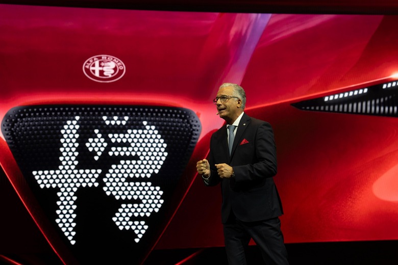 Alfa Romeo Cuorerosso New - 18