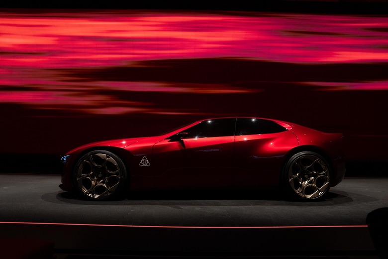 Alfa Romeo Cuorerosso New - 21