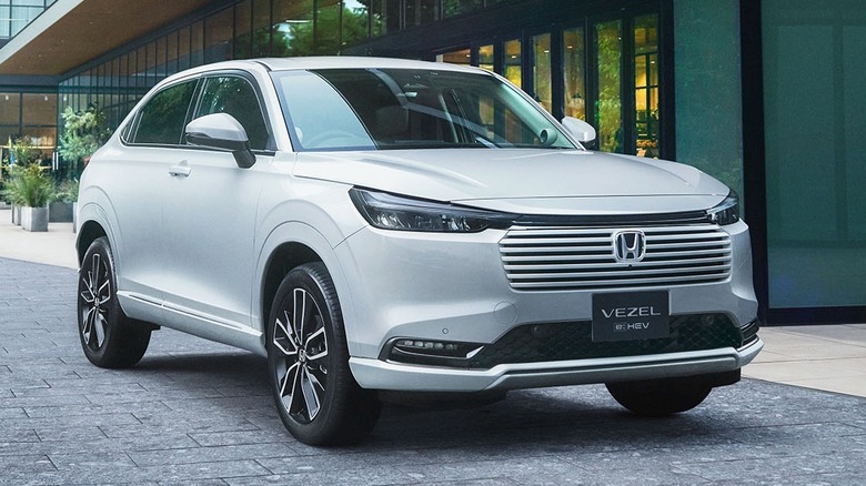 2027 Honda Vezel e:HEV Z