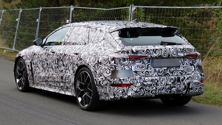 A camouflaged prototype of the rumored Audi S6 Avant E-Tron Performance