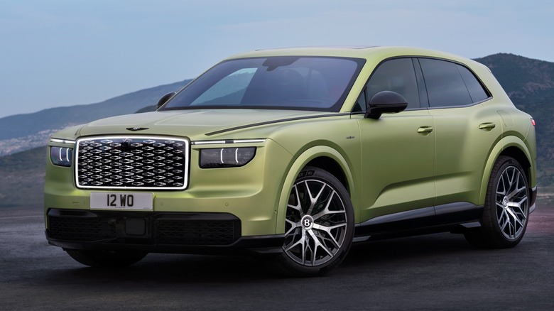 Front three-quarter image of a Bentley Torcal EV