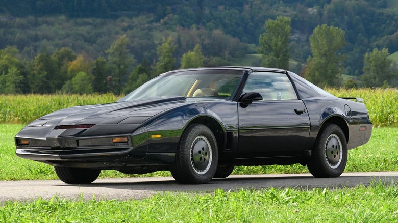 Front 3/4 static KITT replica