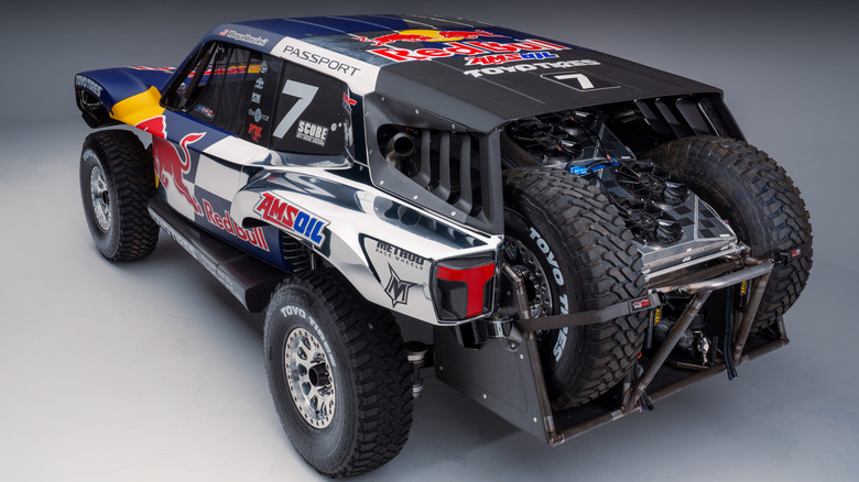 Rear view of the Honda Passport Baja Spec Trophy Truck