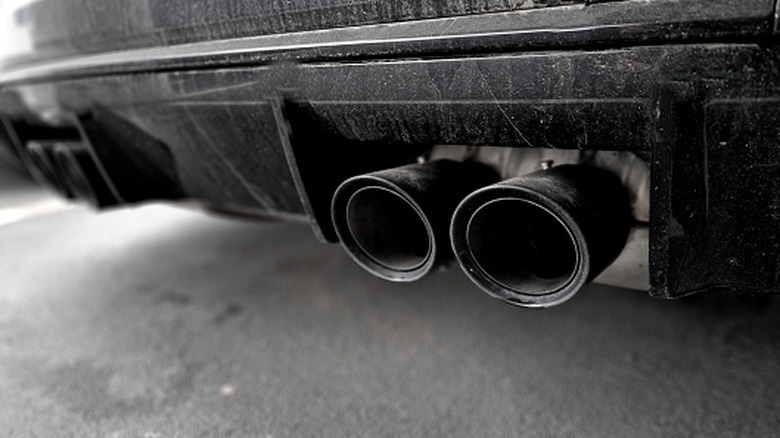 Dual exhaust with quad tips