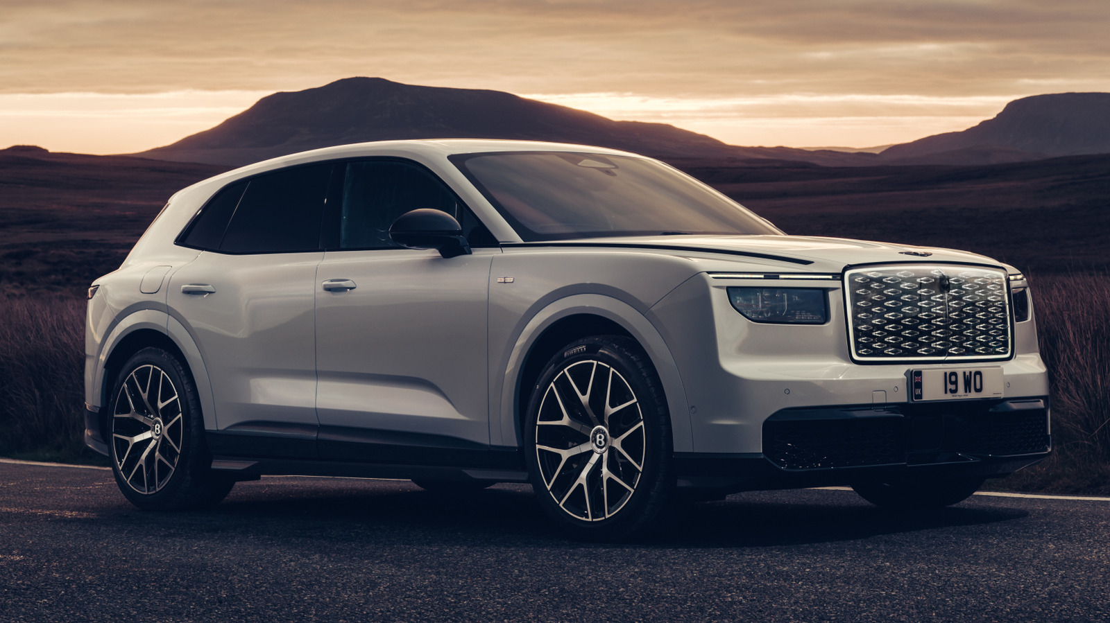 Nawet Bentley Torcal nie uniknie edycji First Edition