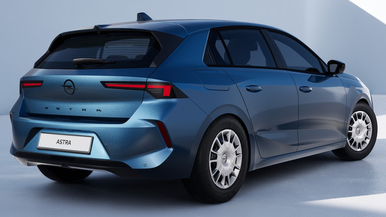 Opel Astra Start
