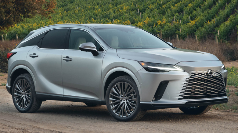 Lexus RX 350h front 3/4