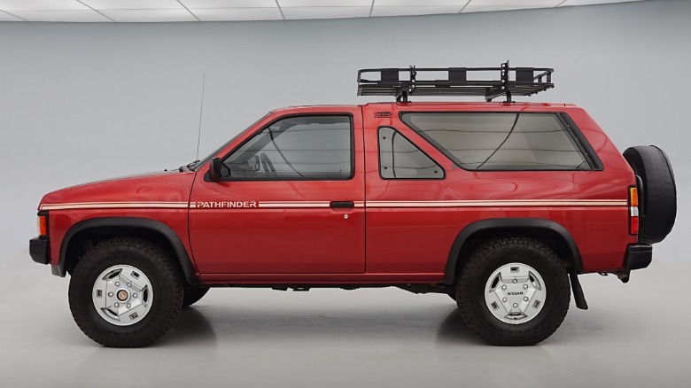 Profile shot of a 1987 Nissan Pathfinder SUV