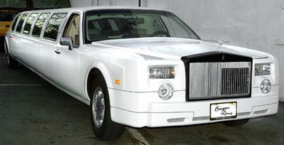  Pimp of the Day: Lincoln  Town Car Limo fully equipped with Rolls Royce body kit and chandeliers