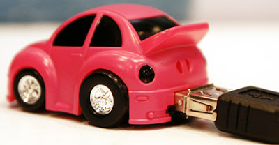  Pointless Gadgets: Cell phone controlled toy auto flash drive