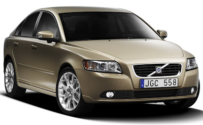  2008 Volvo S40 & V50: Redesigned and equipped with a more powerful 2.5T
