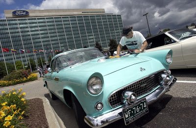  Stolen 1956 Ford Thunderbird Recovered After 31 Years!