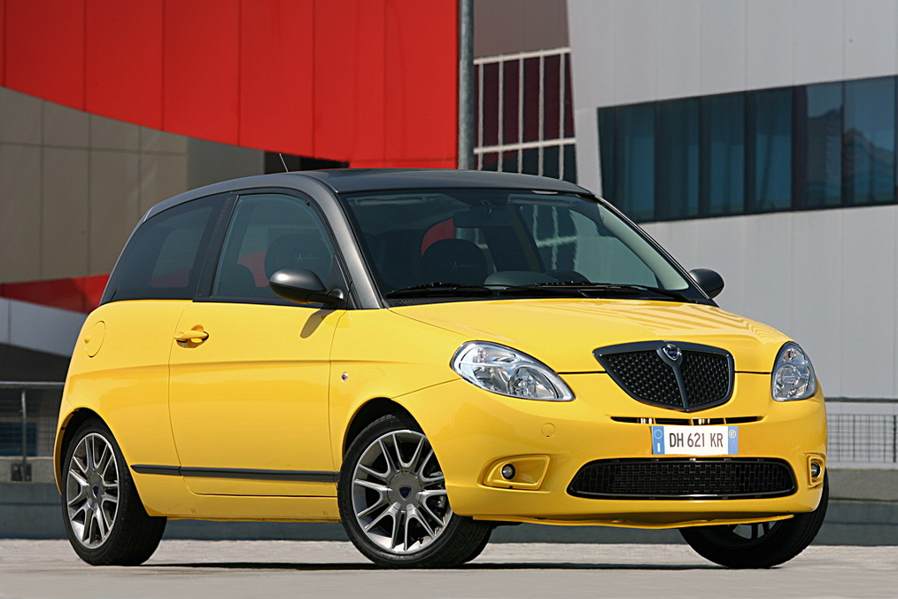 2008 Lancia Ypsilon Sport MomoDesign | Carscoops