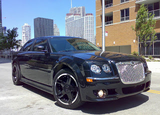  Chrysler 300C Bentley & Rolls-Royce Derivatives