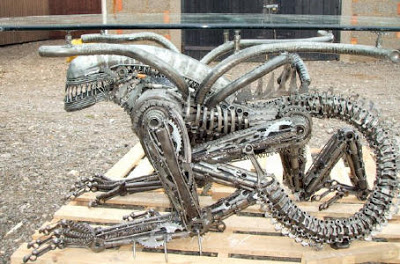  Alien Furniture Made From Scrap Vehicle Parts!