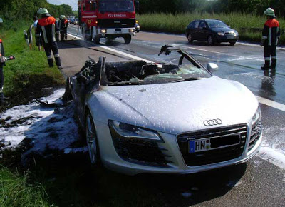  Audi R8: Ashes To Ashes…