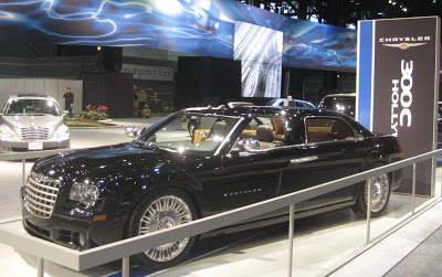  Chicago Show: Chrysler 300C Hollywood Limo