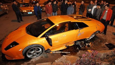  Lamborghini Murcielago Crash – China Style