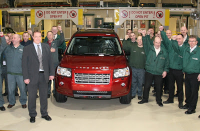  Land Rover Produces the 100,000th Freelander 2