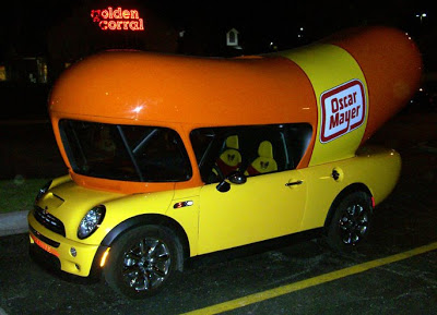  Oscar Mayer’s Wienermobile Downsizes, Now Based on MINI Cooper