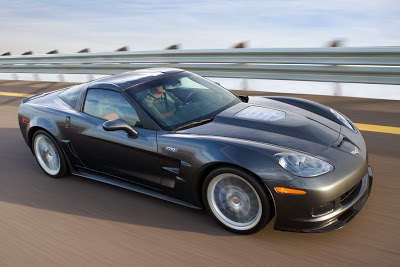  Corvette ZR1 Laps the Ring in 7:26.4, Beats the 2009 Nissan GT-R