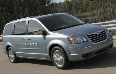  Chrysler Town and Country EV with 255 HP Hybrid Powertrain