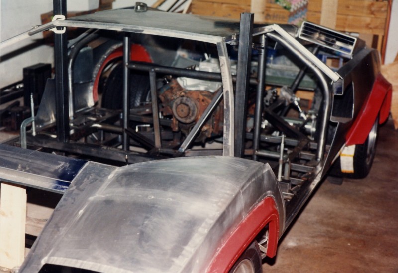 Man Hand-Builds Lamborghini Countach In His Own Basement!