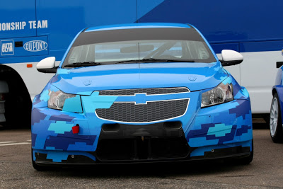  2010 Chevy Cruze Sedan gets Racy Outfit for WTCC