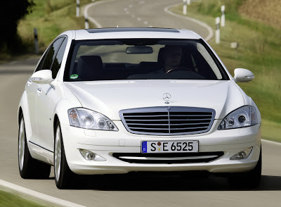  2009 Mercedes-Benz S320 CDi BluEFFICIENCY: Most Frugal S-Class Ever