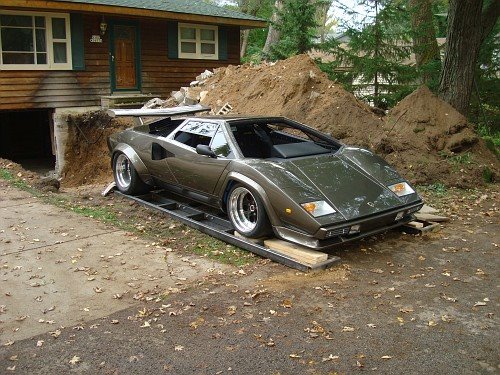 Man Hand-Builds Lamborghini Countach In His Own Basement!