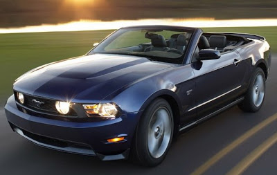  2010 Ford Mustang Coupe and Convertible: Early Reveal with 73 High-Res Photos & Brochure