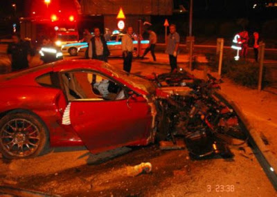  Greek Tragedy: Ferrari 599 GTB Fiorano Goes Down in Athens