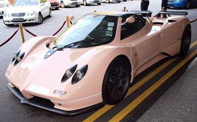  Huh? Pink Pagani Zonda S Roadster Spotted in Singapore
